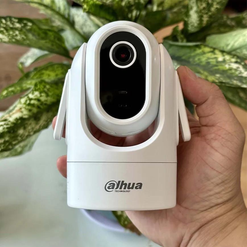H2C 2MP (1080P) Indoor Fixed-focal Wi-Fi Pan & Tilt Network Camera, RJ45 Ethernet & wifi connectivity, Pan: 0° to 325°,  Micro SD card (512 GB),  b... image 3