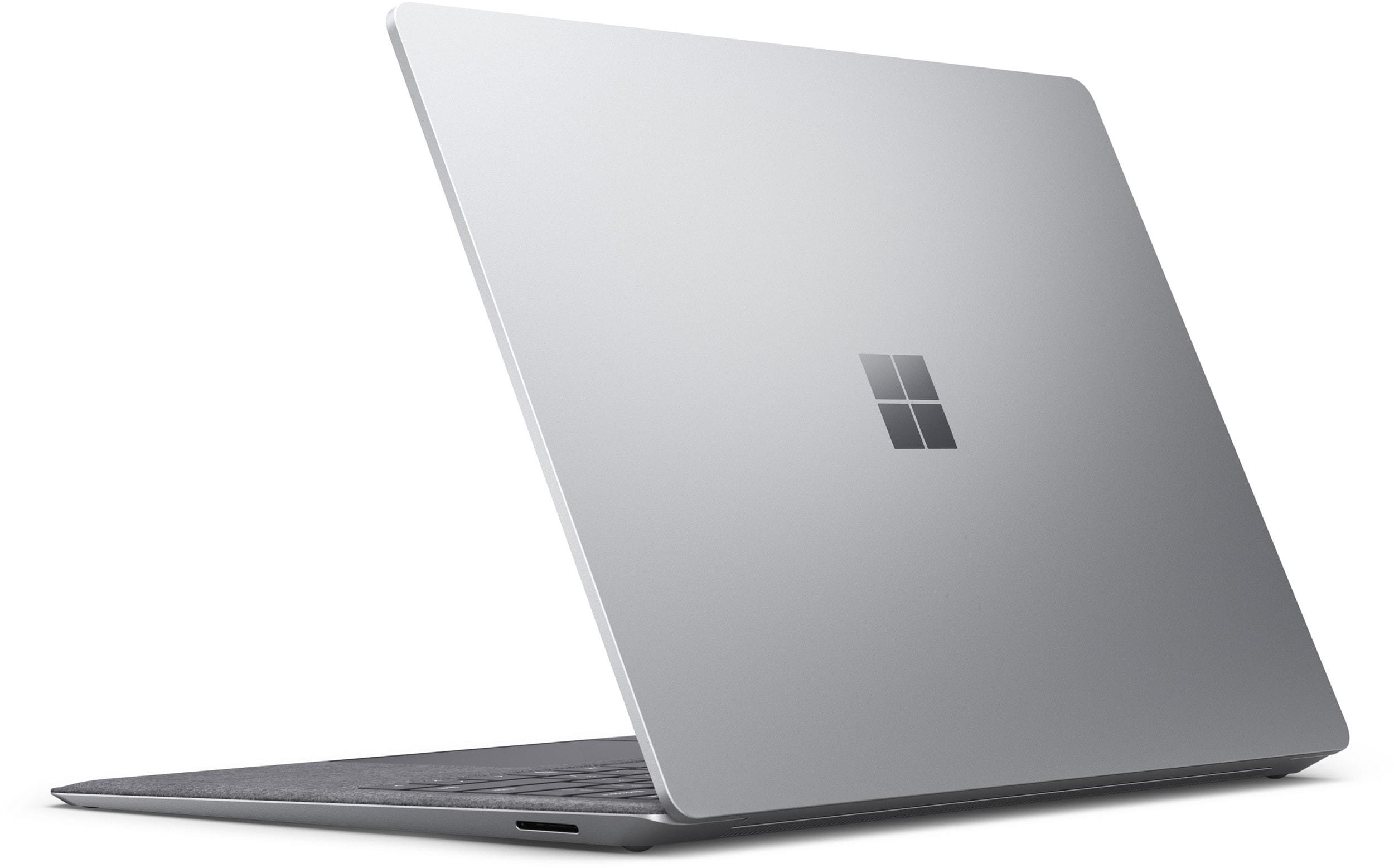 Microsoft Surface 1943 image 3