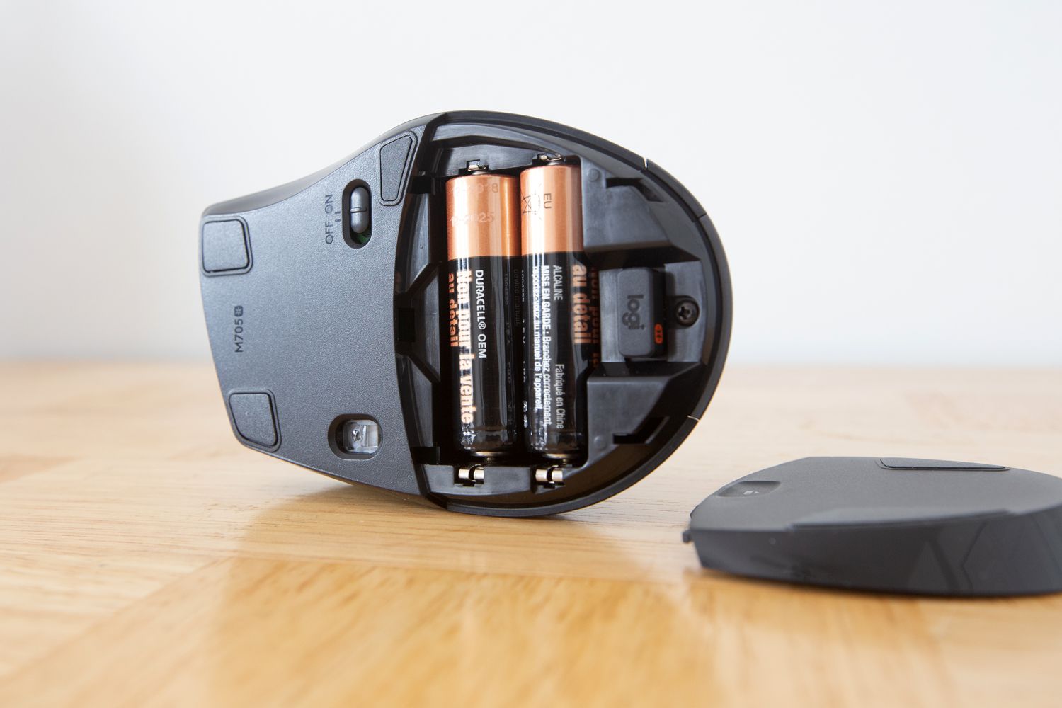 LOGITECH M705 WIRELESS MOUSE (CHARCOAL) image 3